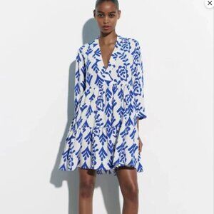 NEW Zara Women's Large White Dress with Blue pattern Never Worn